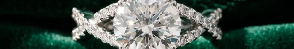 Renaissance Jewel